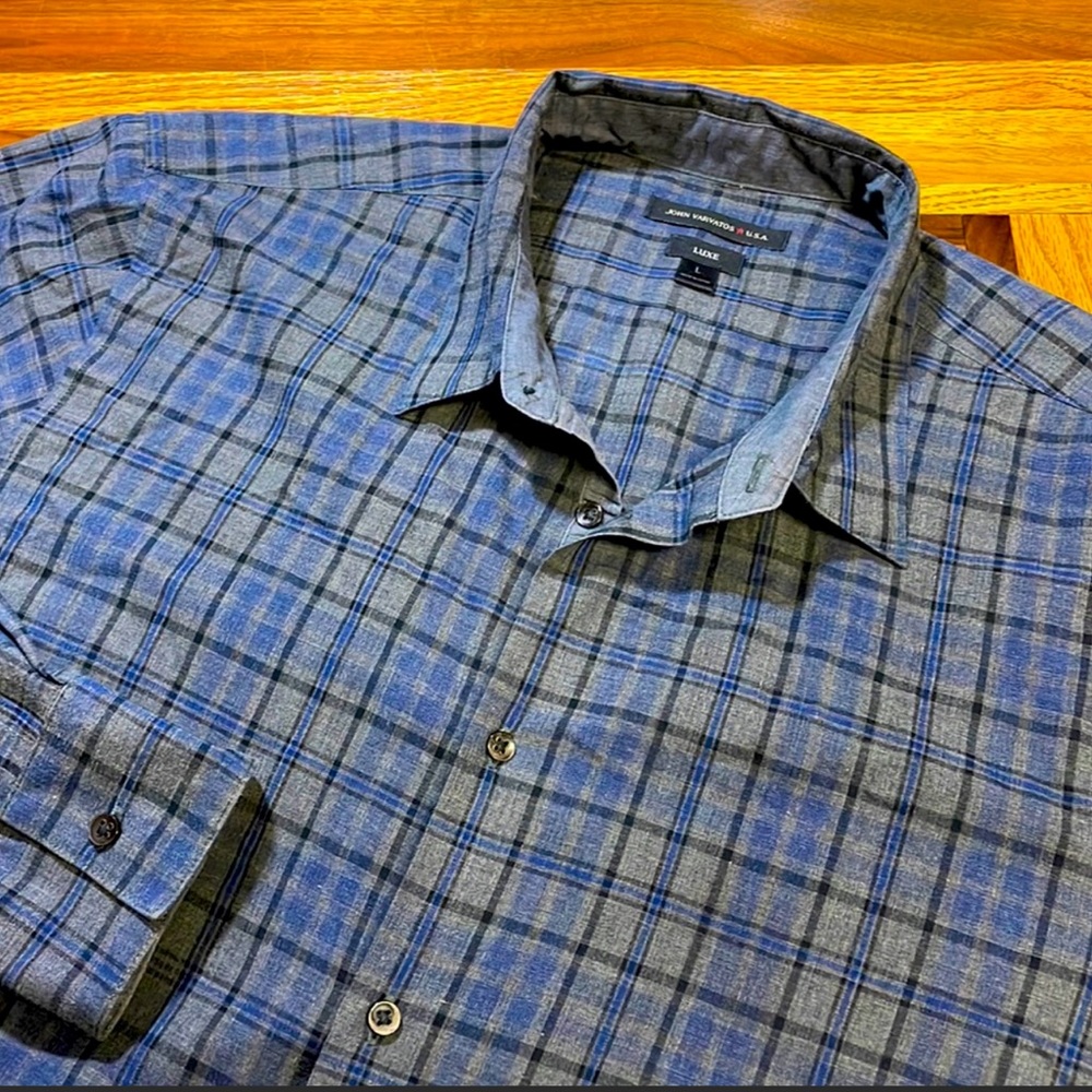 John Varvatos Luxe Button Down Dress Shirt or Casual Wear